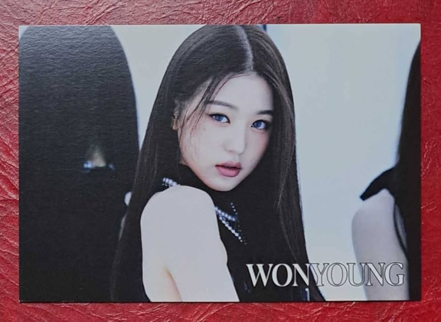 Amazon.co.jp: IVE Wonyoung Eleven Tower Record Bonus Trading